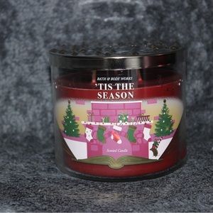 NWT Tis the Season Holiday Bath and Body works 3 wick Candle